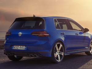 Vw Golf R MK7 Oem style Side Skirts MK7 - 7.5 Gloss Black