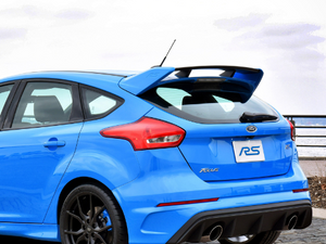 Ford Focus MK3 RS Style Spoiler Gloss Black